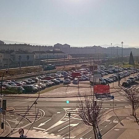 Habitacion Renfe Pamplona Ngoại thất bức ảnh