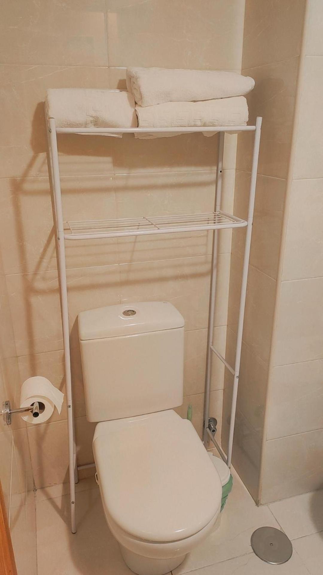 Habitacion Renfe Pamplona Ngoại thất bức ảnh